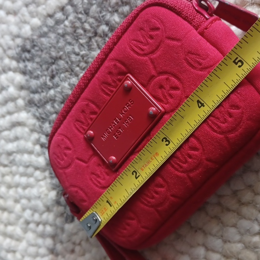 Michael Kors  little  wallet - Picture 8 of 11